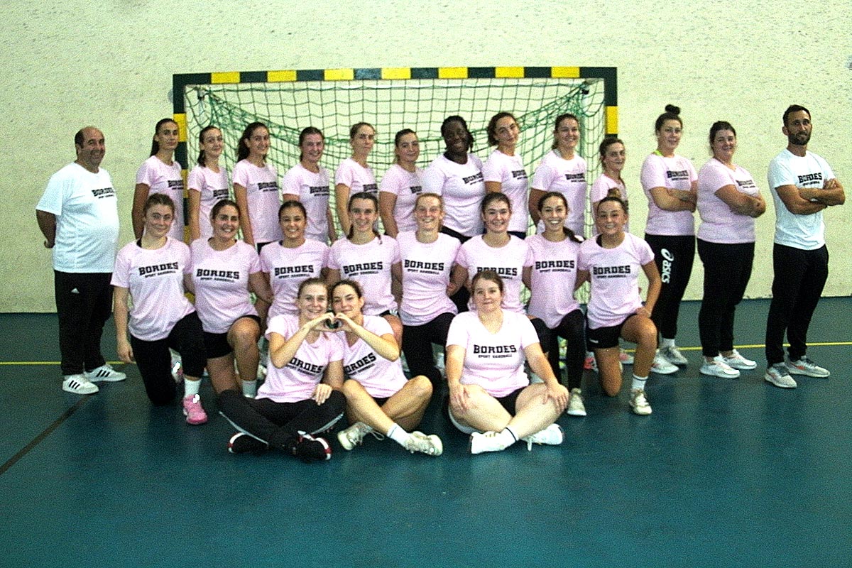 Octobre rose 2022 - Les seniors du Bordes Sport Handball 